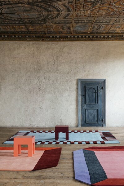 Wool rugs, Teklan Frame rug, mulberry sky, Red