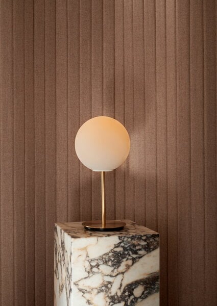 Illuminazione, Lampada da tavolo TR Bulb, ottone spazzolato - opalino opaco, Oro