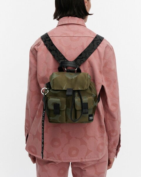 Marimekko Everything backpack, L, Unikko black | Finnish Design Shop