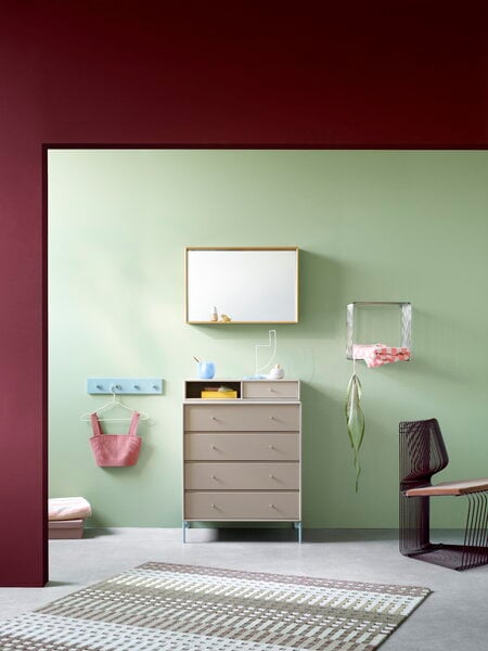 Bathroom mirrors, Shelfie mirror, 46,8 x 69,6 cm, 151 Rhubarb, Pink