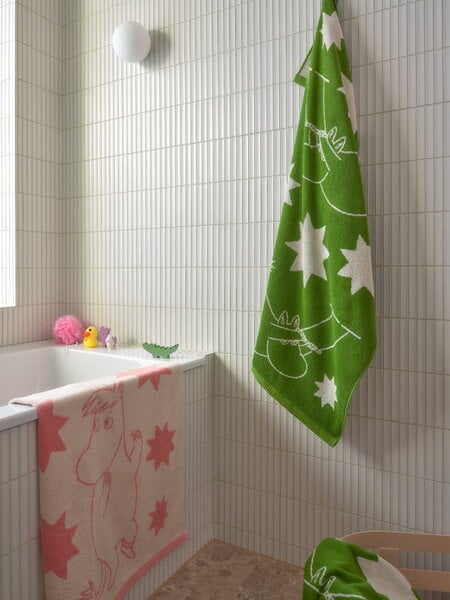 Bath towels, Moomin bath towel, 70 x 140 cm, Stars, green, Green