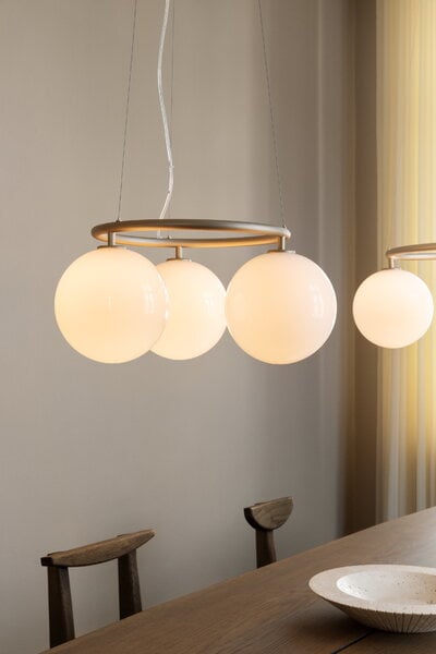 Pendant lamps, Miira 3 Circular pendant, brass - opal white, White