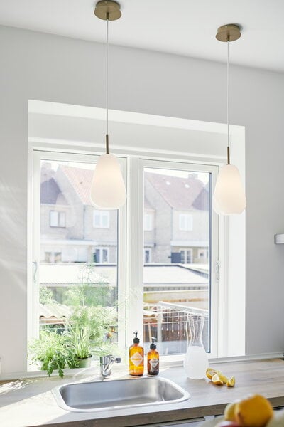 Pendant lamps, Anoli 1 pendant, small, opal, White