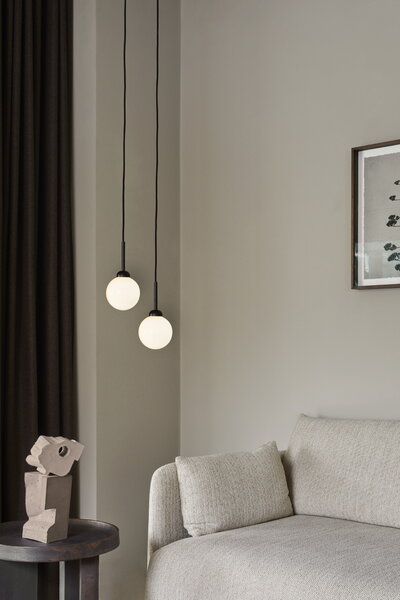 Pendant lamps, Apiales 1 pendant, satin black - opal white, White