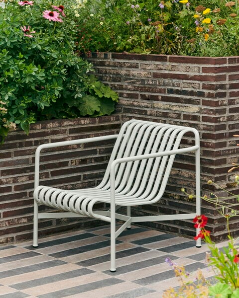 Outdoor lounge chairs, Palissade lounge chair, low, sky grey, Gray