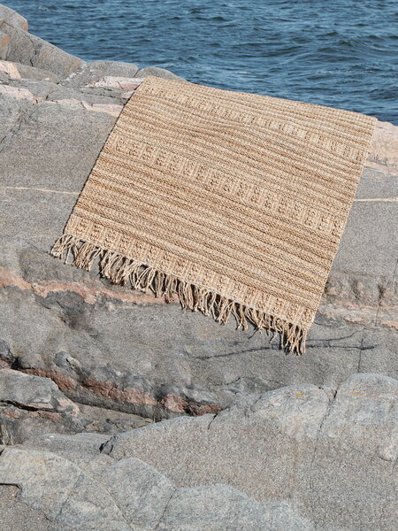 Tapis roumain vintage tissé à la main 234x138cm