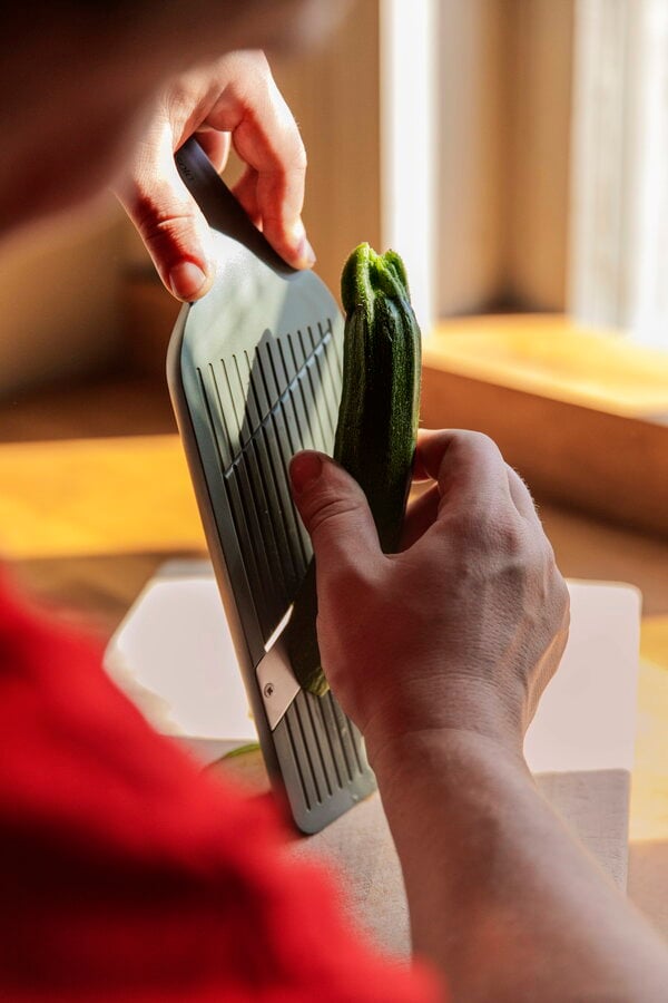 Kitchen utensils, Green Tool mandolin slicer, Green