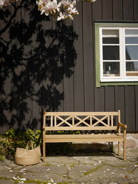Outdoor benches, Skagen bench, Natural