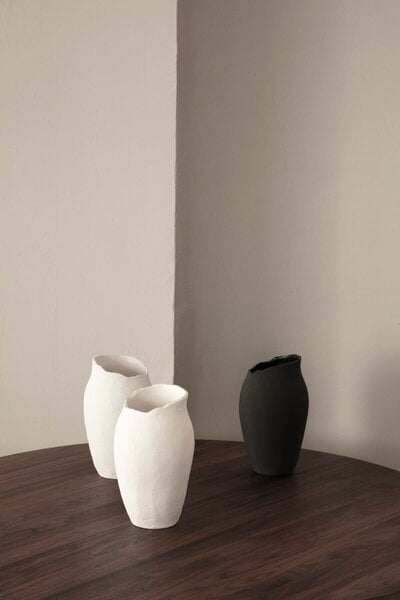 Vases, Magnolia vase, black, Black