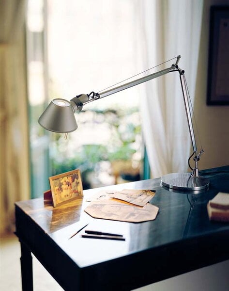 Lampade da scrivania, Lampada da tavolo Tolomeo Micro, alluminio, Argento