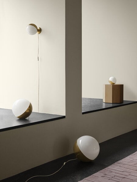 Wall lamps, VL Studio 150 wall lamp, brass, White