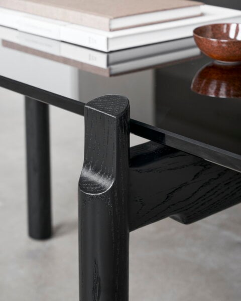 Side & end tables, Notch coffee table, rectangular, M, black glass - black sta. oak, Black