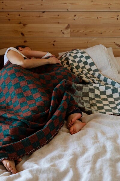 Blankets, Shakki throw, green - red - white, White