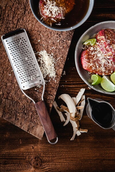 Kitchen knives, Master Series Coarse grater, Silver