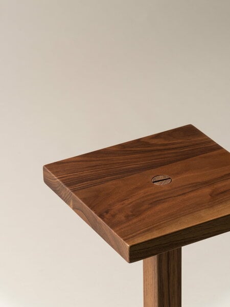 Side & end tables, Peana Molina side table, walnut, Brown