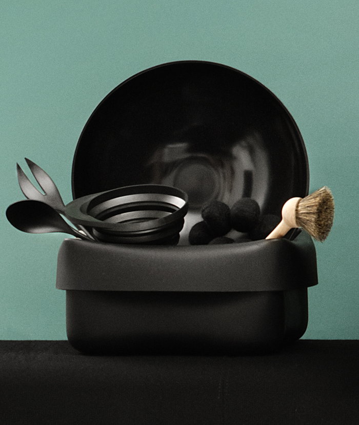 Keittiö Normann Copenhagen Black Wood Plastic