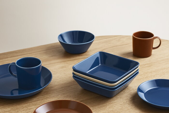 Kattaus Iittala Blue Ceramic Brown