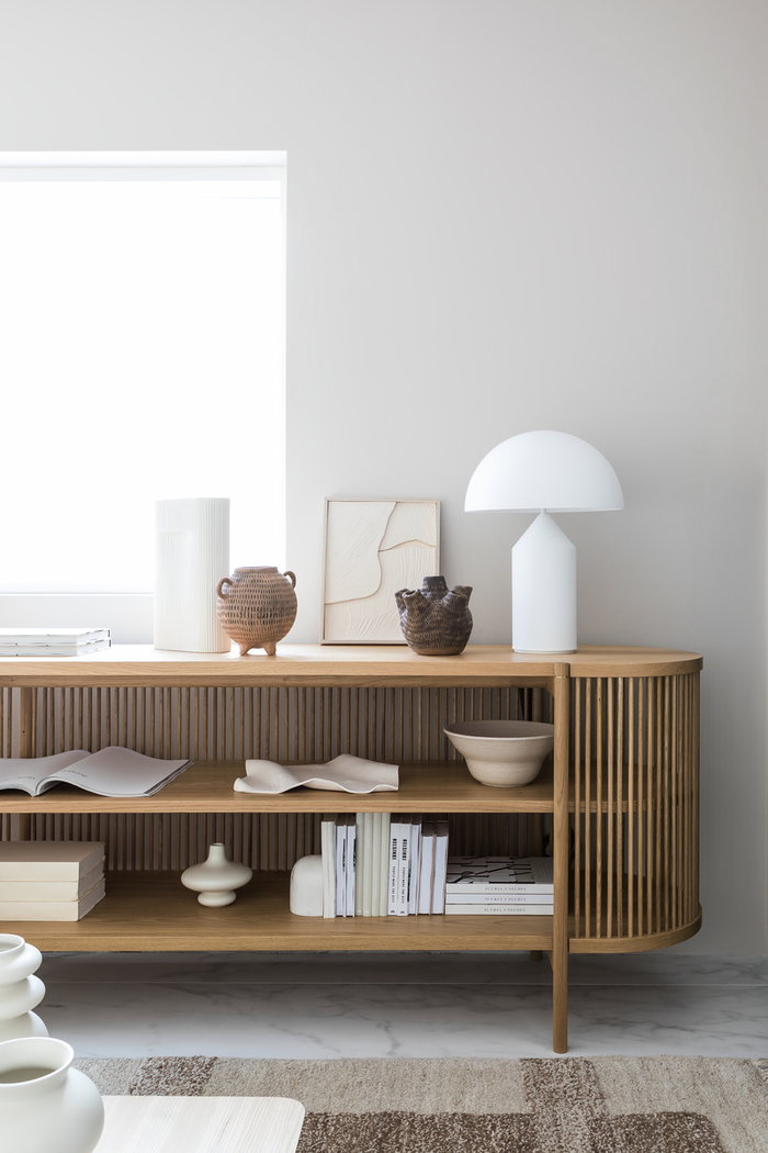 Sisustusyksityiskohta Asuntomessut ferm LIVING White Kähler Poiat Natural Wood Oak Oluce Metal Sera Helsinki Beige