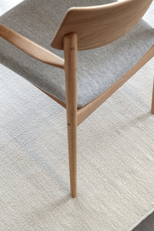 Tenten 01-01 Vasten wool rug, natural white, view 2