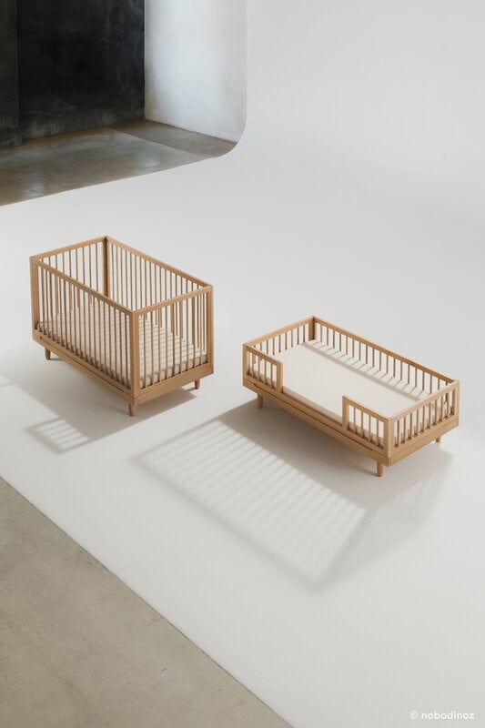Nobodinoz Pure Evolving crib, oak, view 9