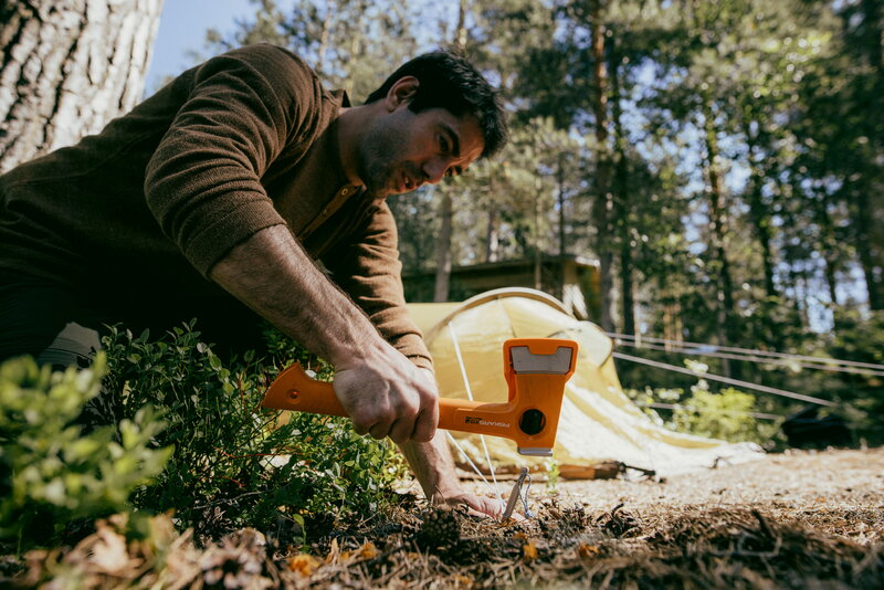 Fiskars X-Series ultra light hiking axe X13, XXS, decoration image
