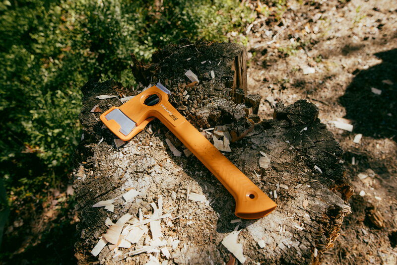 Fiskars X-Series ultra light hiking axe X13, XXS, decoration image