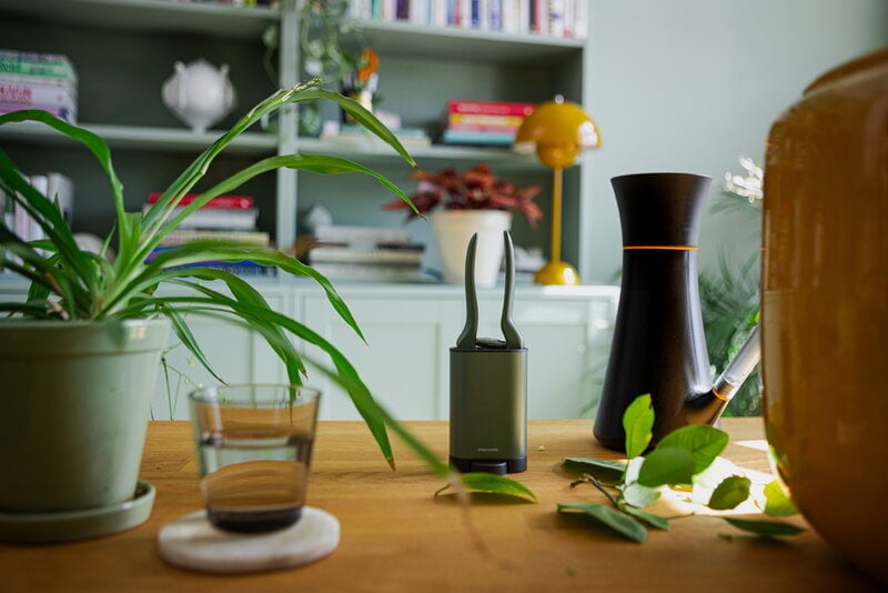 Fiskars Sécateur Plant Care avec support, vert - noir, image décorative