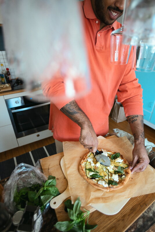 Fiskars Functional Form pizza wheel, view 7