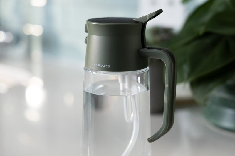 Fiskars Arrosoir Plant Care mist and pour, vert - transparent, image décorative