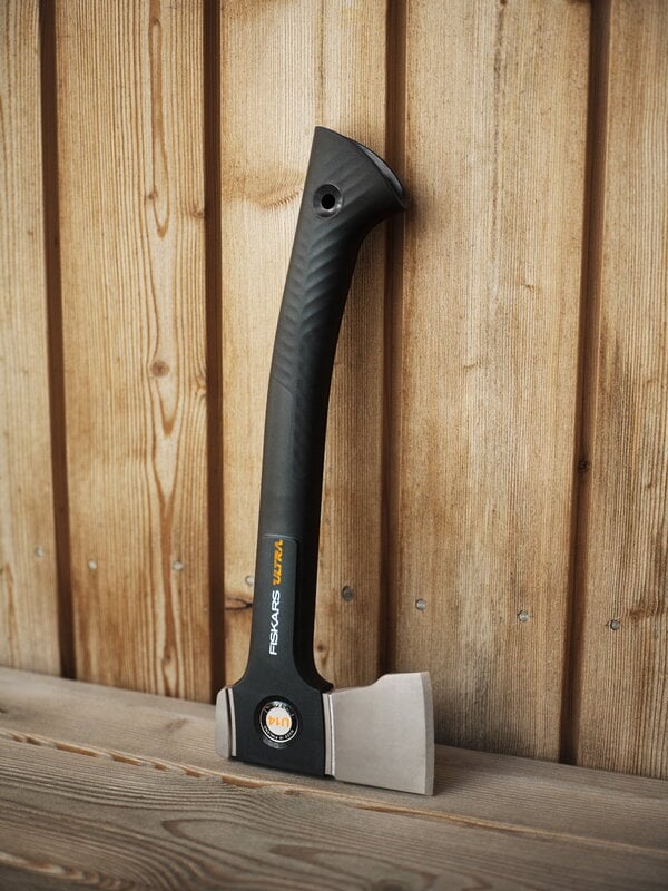 Fiskars Ultra universal axe U14, black, view 2