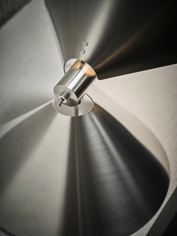 Frandsen Peel table lamp, brushed stainless steel, decoration image