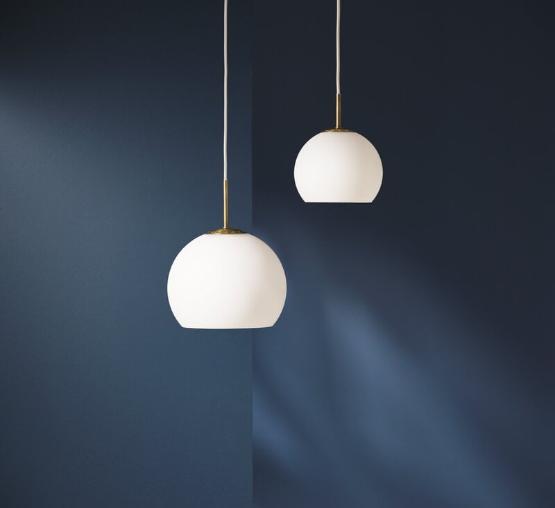 Frandsen Ball Glass pendant, 25 cm, opal white, decoration image