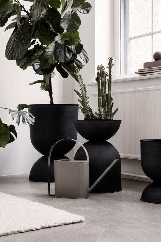 ferm LIVING Hourglass pot, L | Finnish Design Shop
