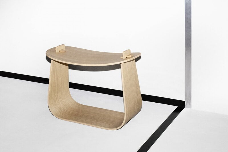 Massproductions Harry stool, oak | Finnish Design Shop