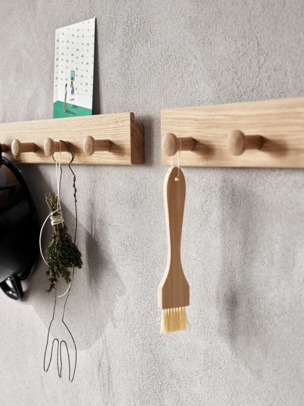 TAKT T21 Curve perchero, 60 cm, roble, imagen de decoración