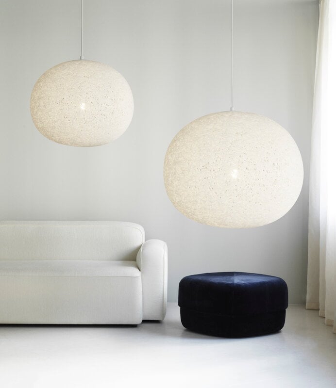 Normann Copenhagen Act Pendelleuchte, 60 cm, weiß, dekorationsbild