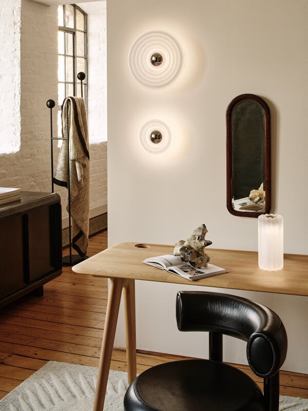 Tom Dixon Press Surface Mini LED applique murale, 2700K, givré, image décorative
