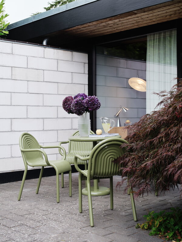 Tom Dixon Groove small round table, moss, decoration image