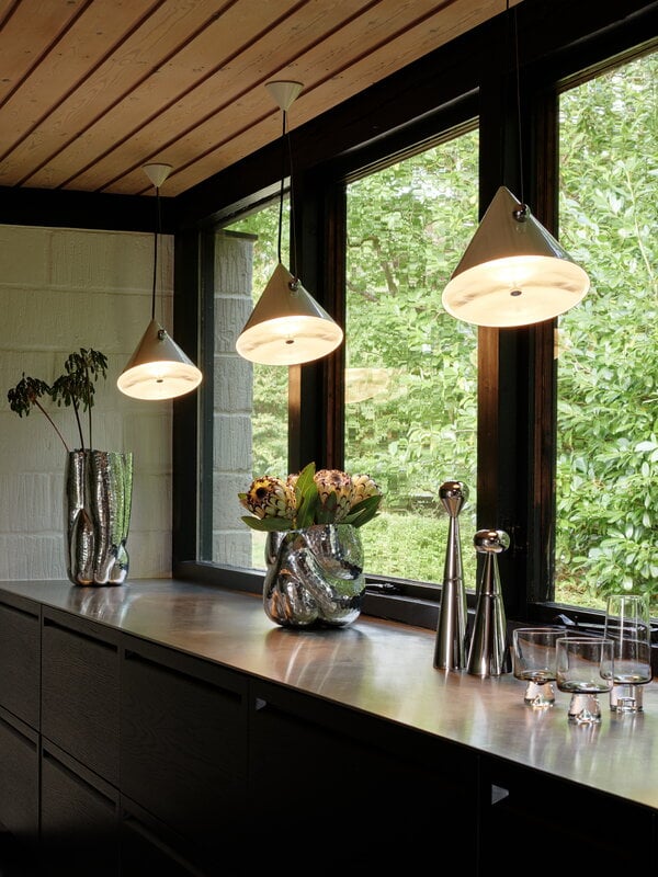 Tom Dixon Pose Pendelleuchte, 25 cm, Putty, dekorationsbild