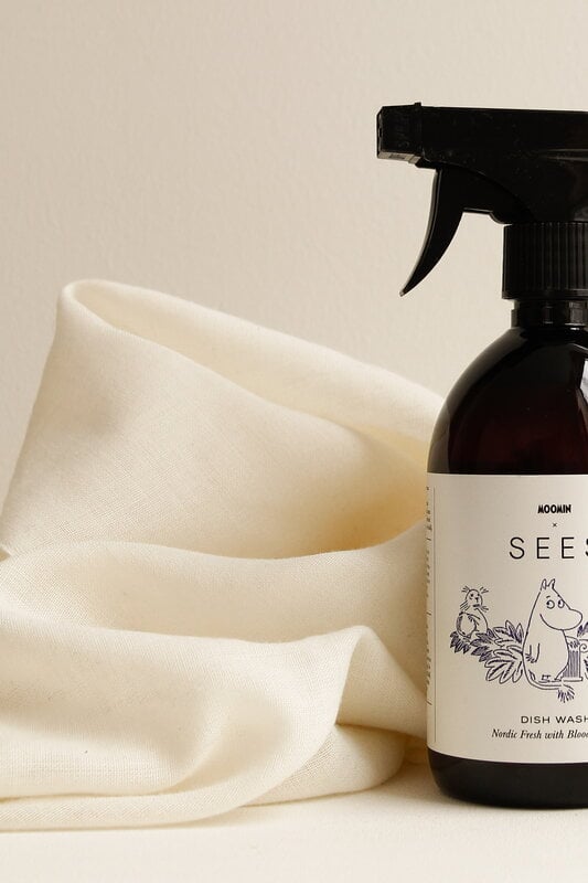 SEES Company SEES x Moomin diskmedelsspray, dekorationsbild