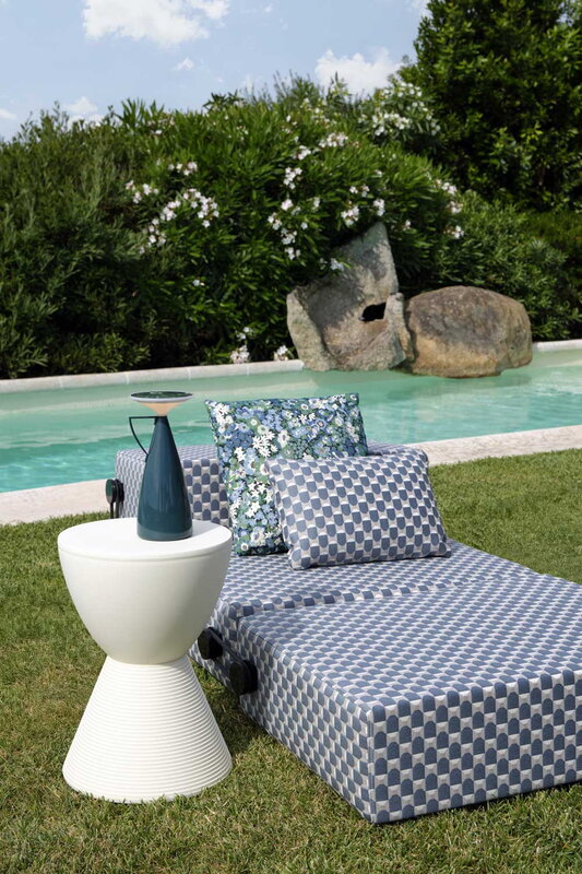 Kartell Camomille portable table lamp, petrol, decoration image