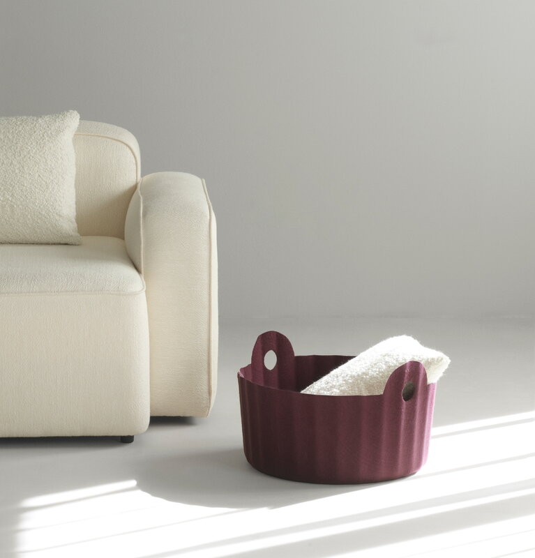 Normann Copenhagen Colu basket, burgundy, decoration image