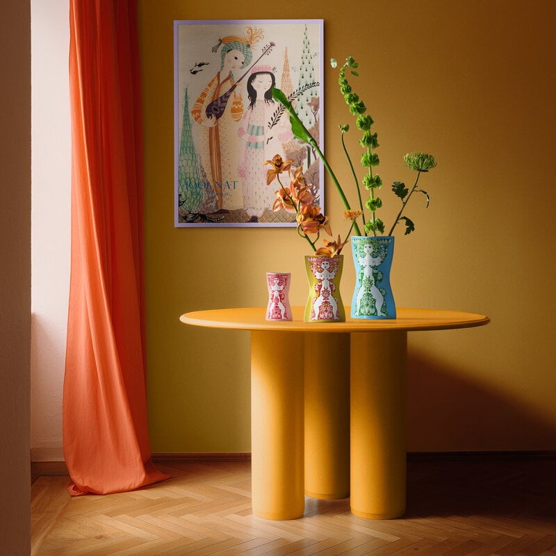 Bjørn Wiinblad Nina vase, 16,5 cm, pink - red, decoration image