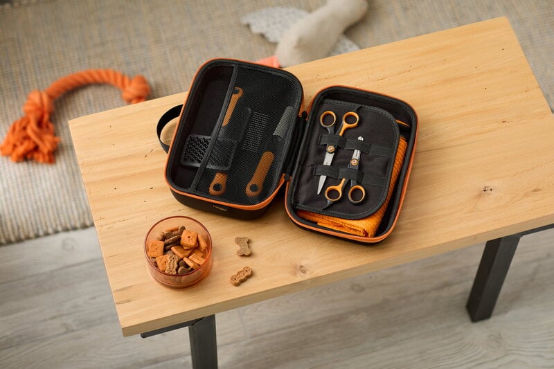 Fiskars Fiskars säilytyslaukku lemmikin tarvikkeille, näkymä 2
