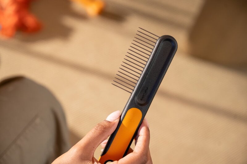 Fiskars Fiskars wide-tooth comb for pets, view 9