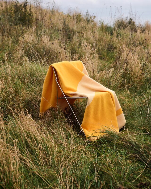 Marimekko Couverture Valkea Yö, 140 x 170 cm, caramel - crème - orange chaud, image décorative