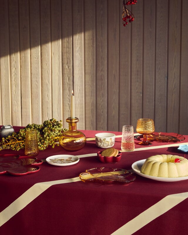 Marimekko Unikko serving plate, 32 cm, burgundy | Finnish Design Shop