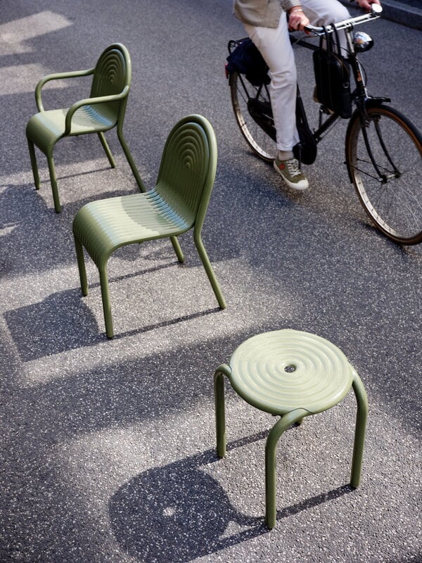 Tom Dixon Groove lounge chair, moss, decoration image