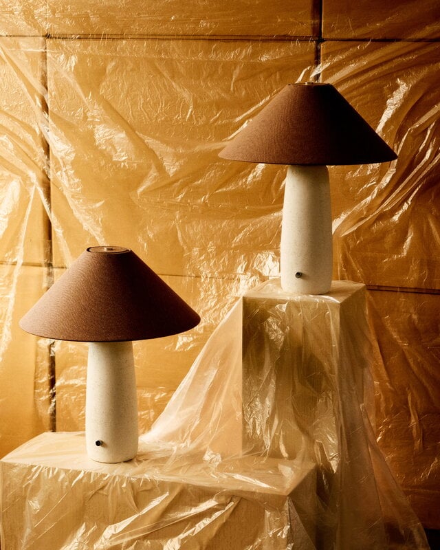 FORMARKIVET Baton table lamp, concrete, view 9
