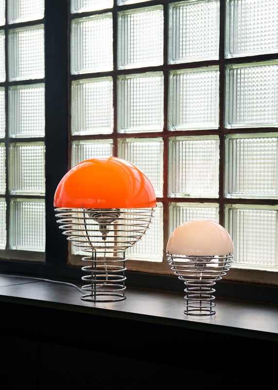 Verpan Wire - Lampe de table portable, 18 cm, chrome - blanc, image décorative
